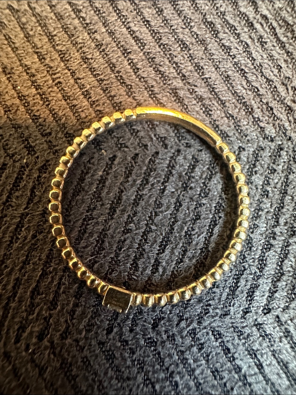 Mejuri Beaded Diamond 14k Gold Beaded gold ring - Picture 2 of 3